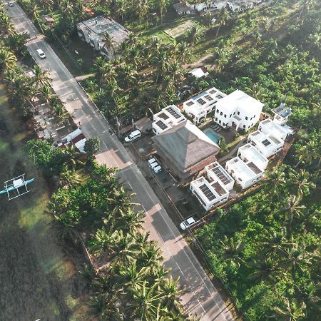 Hostel Bajala Siargao ゼネラル・ルナ エクステリア 写真